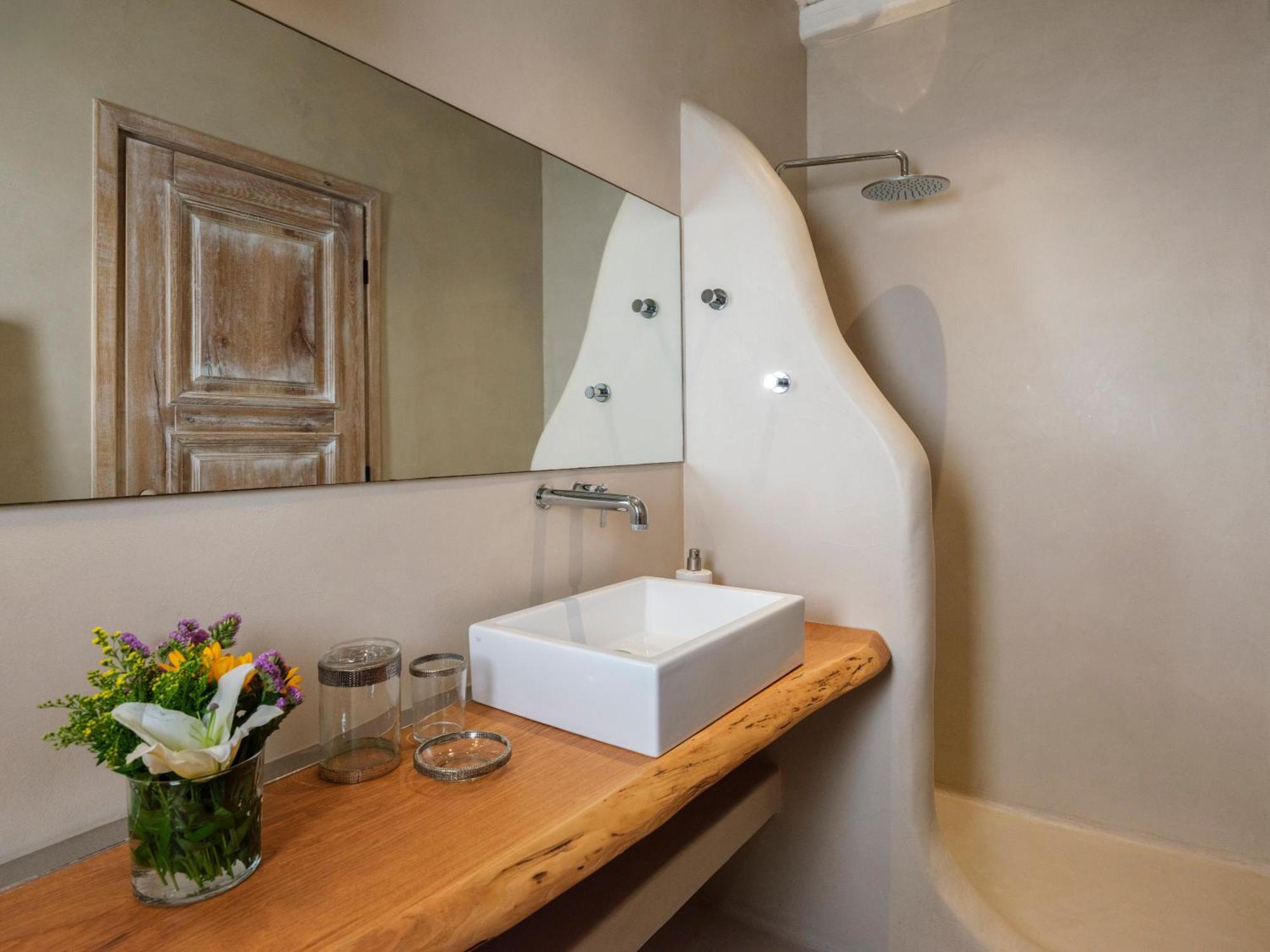 V&V Guest House - Luxury Suites Ornos  Exterior foto