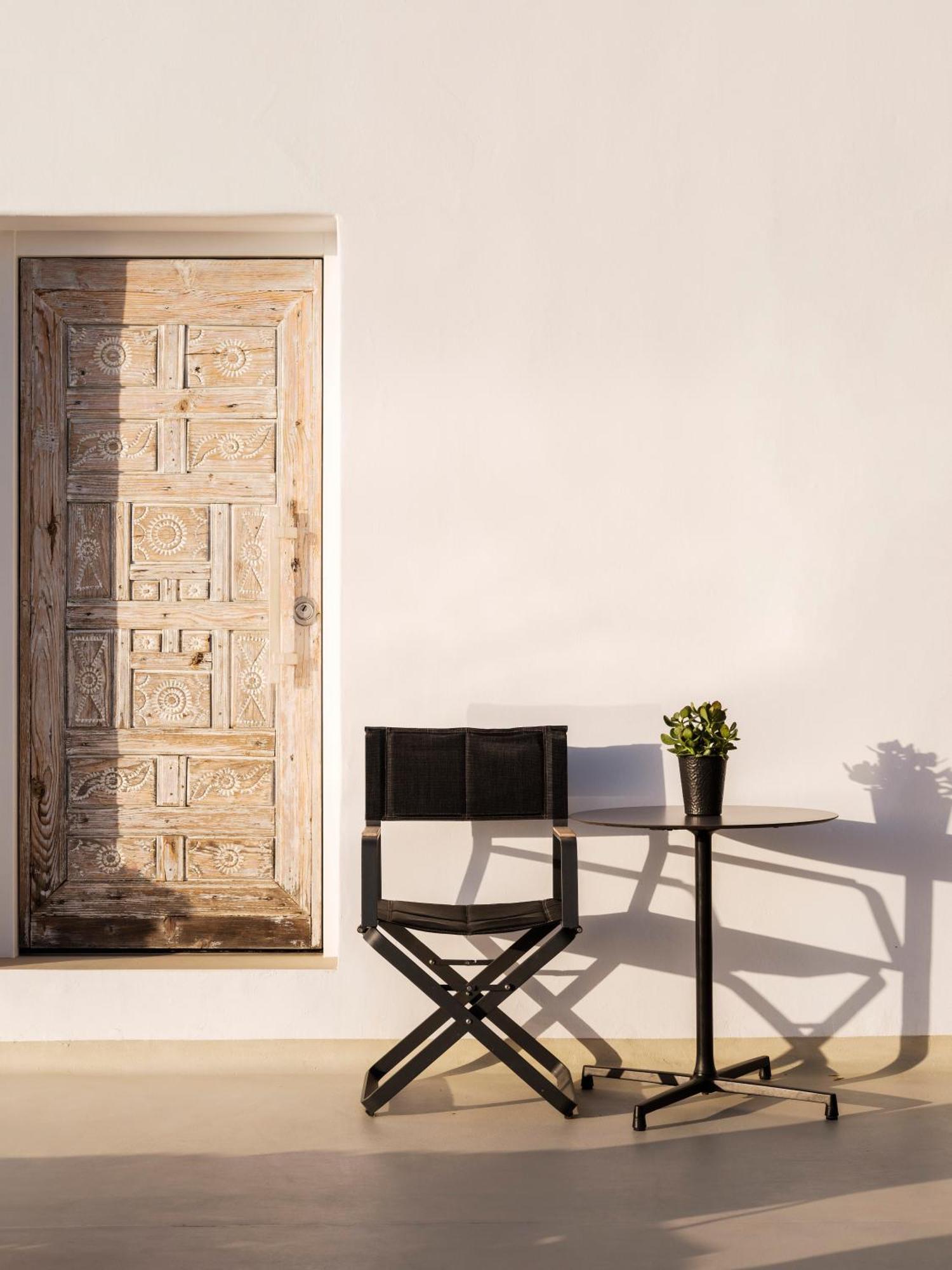 V&V Guest House - Luxury Suites Ornos  Exterior foto