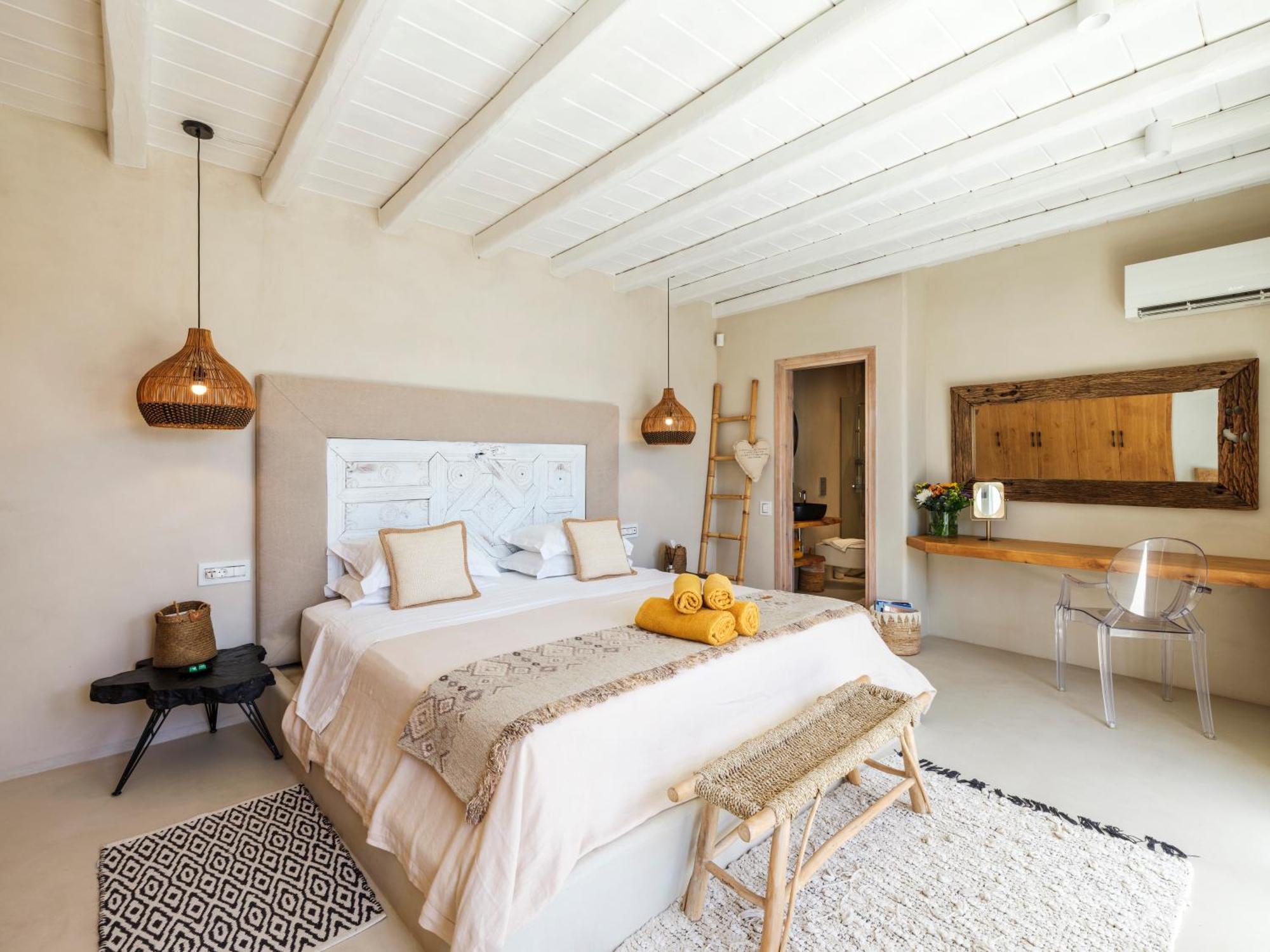 V&V Guest House - Luxury Suites Ornos  Exterior foto