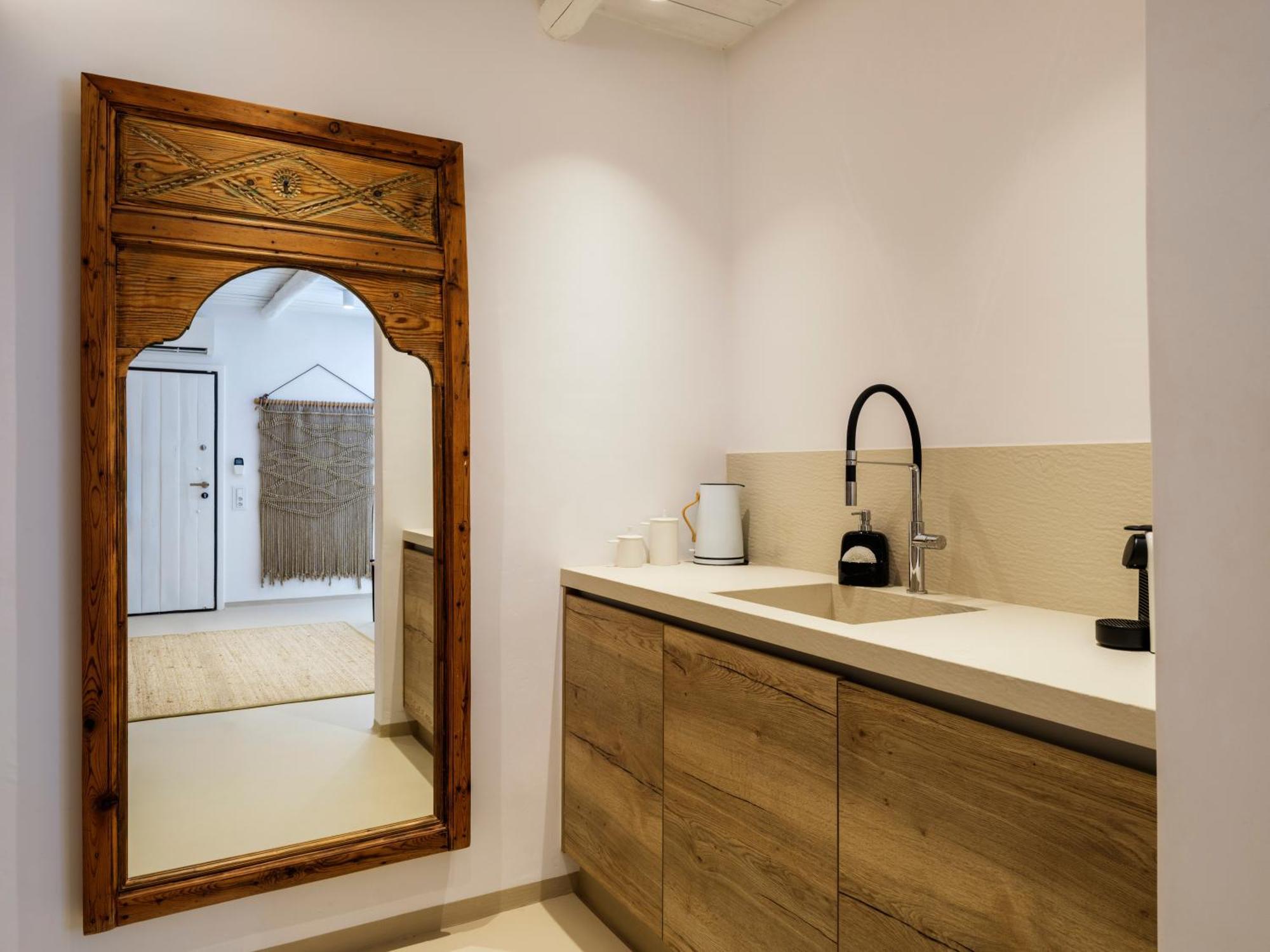 V&V Guest House - Luxury Suites Ornos  Exterior foto
