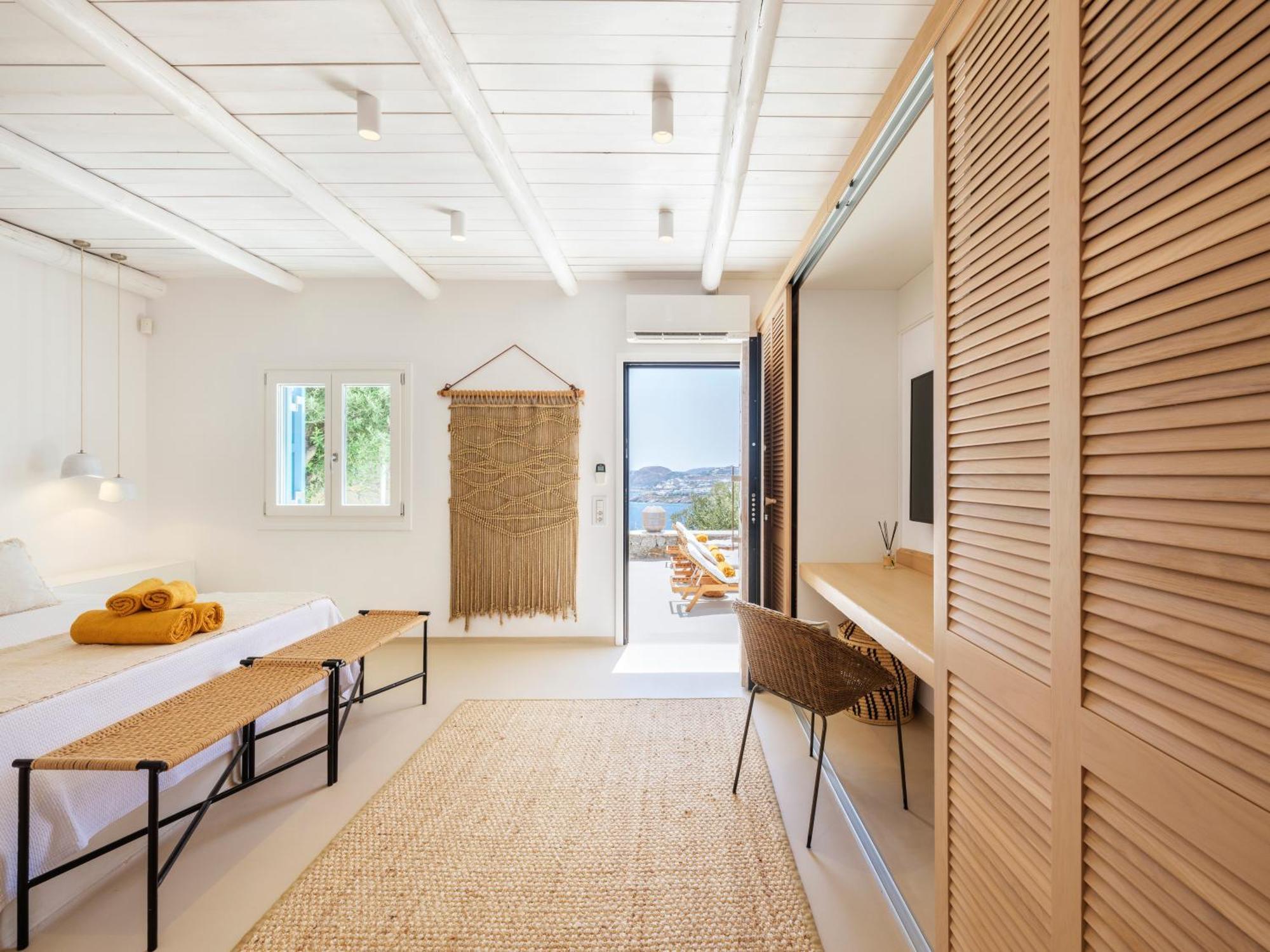 V&V Guest House - Luxury Suites Ornos  Exterior foto