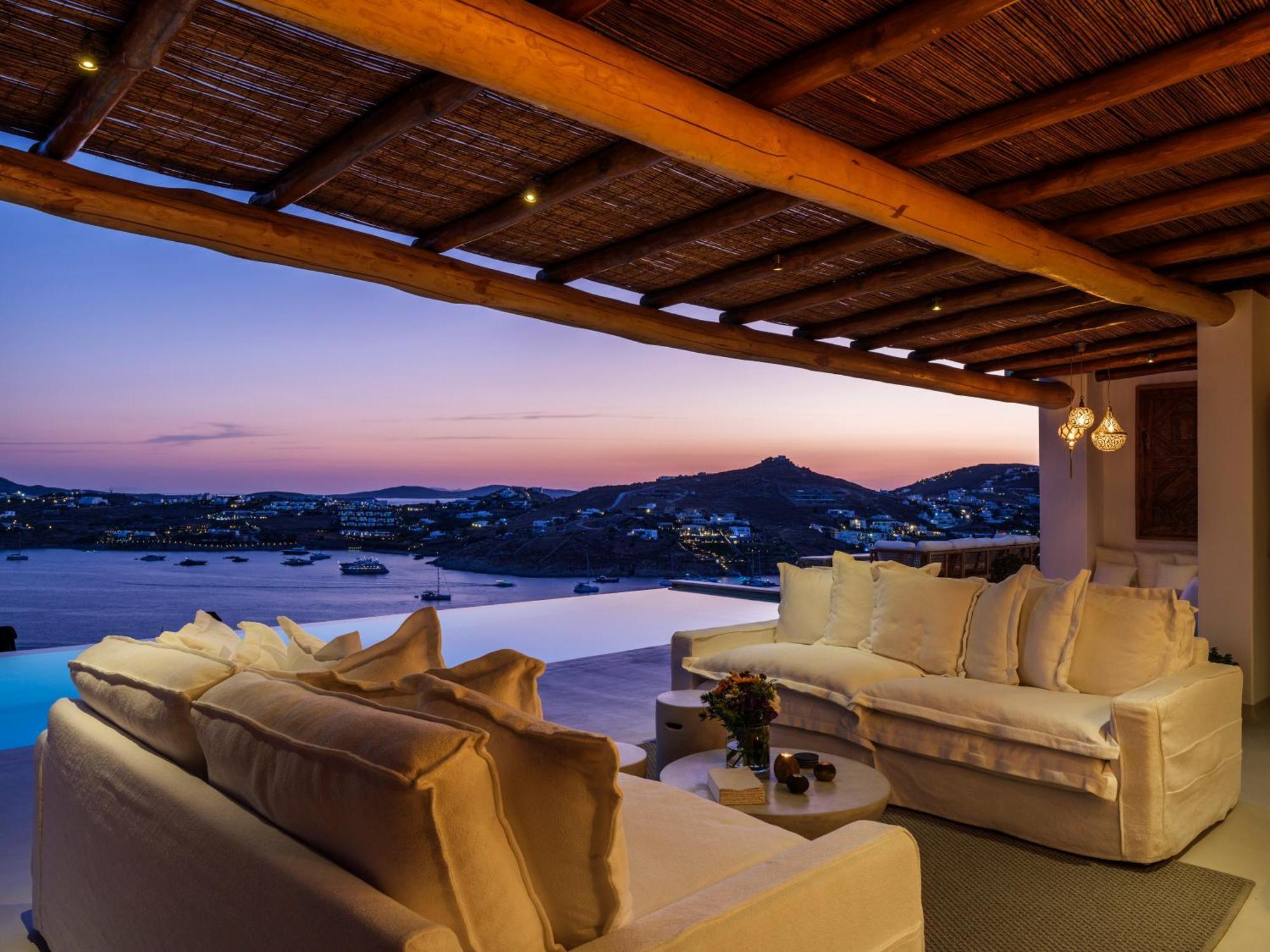 V&V Guest House - Luxury Suites Ornos  Exterior foto